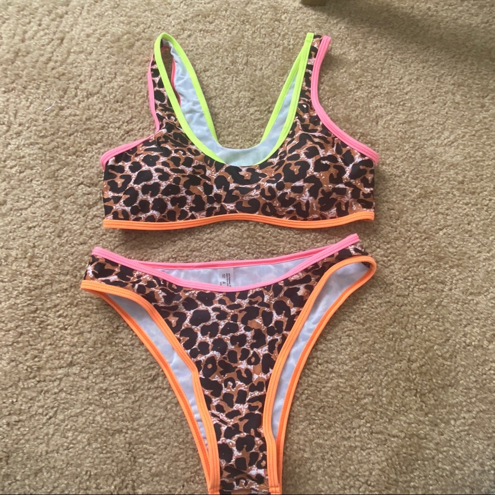 BIKINI